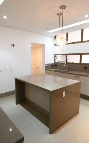 Apartamento à venda com 450m², 4 quartos e 4 vagasCozinha