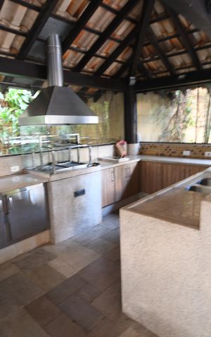 Apartamento à venda com 450m², 4 quartos e 4 vagasÁrea comum - Churrasqueira