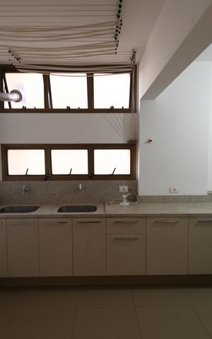 Apartamento à venda com 450m², 4 quartos e 4 vagasÁrea de Serviço