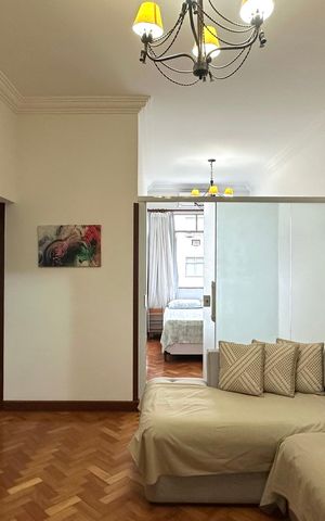 Apartamento à venda com 54m², 2 quartos e 1 vaga Apartamento à venda com 54m², 2 quartos e 1 vagaSala