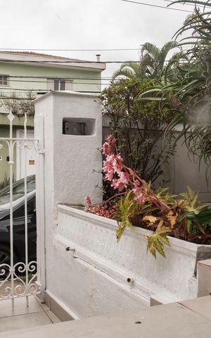 Casa à venda com 120m², 2 quartos e 5 vagasEntrada