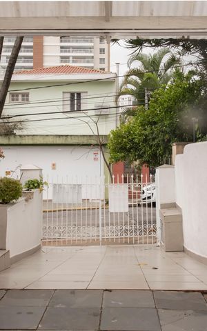 Casa à venda com 120m², 2 quartos e 5 vagasGaragem