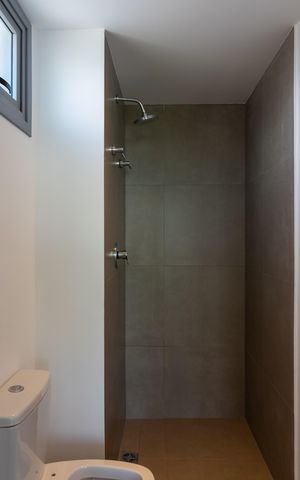 Studio à venda com 28m², 1 quarto e sem vaga Studio à venda com 28m², 1 quarto e sem vagaBanheiro