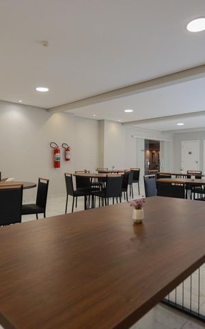 Apartamento à venda com 41m², 2 quartos e 1 vaga Apartamento à venda com 41m², 2 quartos e 1 vagaÁrea comum - Salão de festas