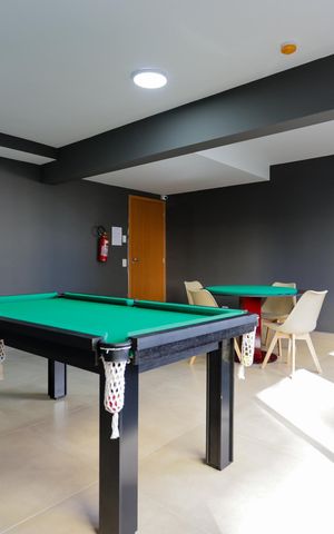 Apartamento à venda com 41m², 2 quartos e 1 vaga Apartamento à venda com 41m², 2 quartos e 1 vagaÁrea comum - Salão de jogos