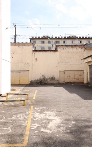 Apartamento à venda com 57m², 2 quartos e 1 vagaÁrea comum - Estacionamento