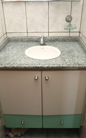 Apartamento à venda com 57m², 2 quartos e 1 vagaBanheiro Social