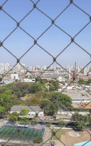 Apartamento à venda com 241m², 4 quartos e 3 vagas Apartamento à venda com 241m², 4 quartos e 3 vagasVista do Quarto 1