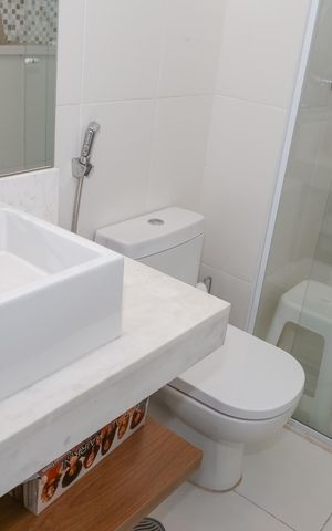 Apartamento à venda com 241m², 4 quartos e 3 vagas Apartamento à venda com 241m², 4 quartos e 3 vagasBanheiro Social