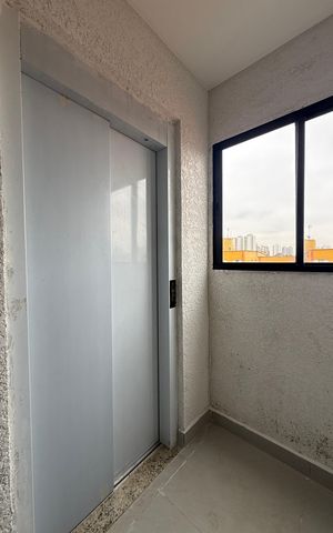 Apartamento à venda com 48m², 2 quartos e sem vaga Apartamento à venda com 48m², 2 quartos e sem vagaÁrea Comum - Elevador