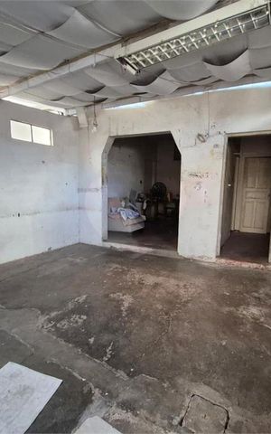 Casa à venda com 105m², 2 quartos e 2 vagas