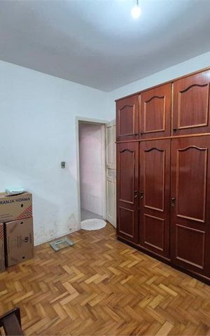 Casa à venda com 105m², 2 quartos e 2 vagas