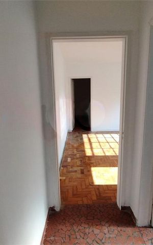 Casa à venda com 136m², 5 quartos e 1 vaga
