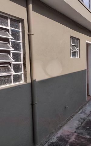Casa à venda com 136m², 5 quartos e 1 vaga