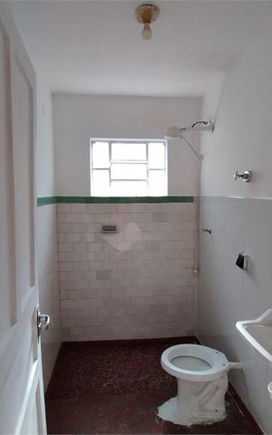 Casa à venda com 136m², 5 quartos e 1 vaga