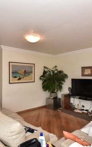 Apartamento à venda com 140m², 3 quartos e 2 vagasSala