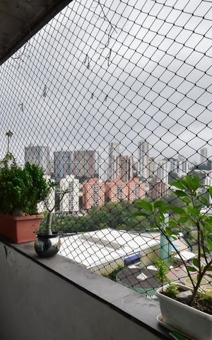 Apartamento à venda com 140m², 3 quartos e 2 vagasVaranda
