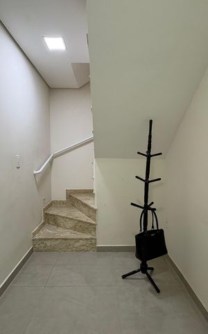 Apartamento à venda com 104m², 2 quartos e 2 vagas Apartamento à venda com 104m², 2 quartos e 2 vagasHall de entrada