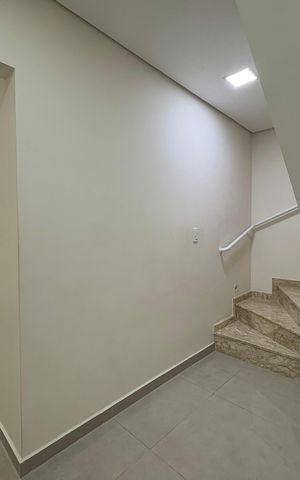 Apartamento à venda com 104m², 2 quartos e 2 vagas Apartamento à venda com 104m², 2 quartos e 2 vagasHall de entrada