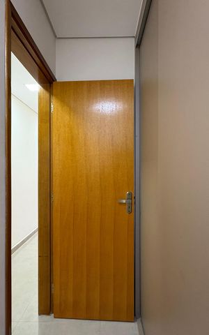 Apartamento à venda com 104m², 2 quartos e 2 vagas Apartamento à venda com 104m², 2 quartos e 2 vagasEscritório