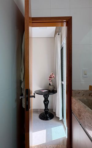 Apartamento à venda com 104m², 2 quartos e 2 vagas Apartamento à venda com 104m², 2 quartos e 2 vagasBanheiro da Suíte