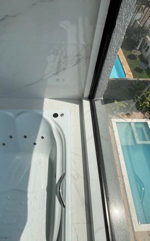 Casa de condomínio para alugar com 484m², 4 quartos e 3 vagasBanheiro