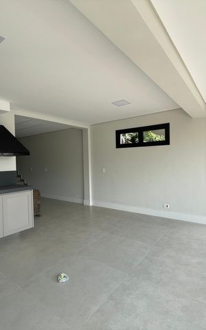 Casa de condomínio para alugar com 484m², 4 quartos e 3 vagasÁrea gourmet