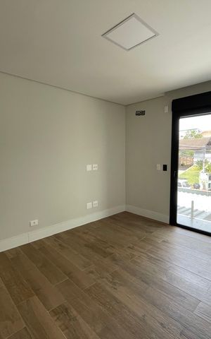 Casa de condomínio para alugar com 484m², 4 quartos e 3 vagasQuarto 1