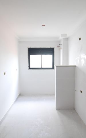 Apartamento à venda com 45m², 2 quartos e sem vagaSala / Cozinha