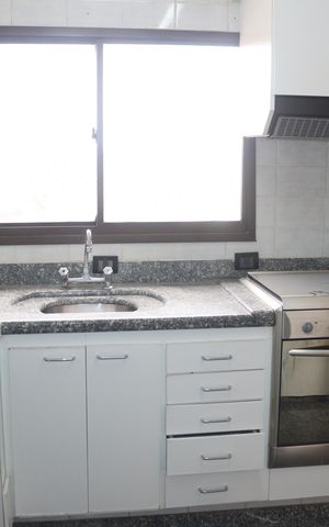 Apartamento à venda com 167m², 3 quartos e 2 vagasCozinha
