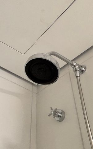 Studio à venda com 23m², 0 quarto e sem vaga Studio à venda com 23m², 0 quarto e sem vagaBanheiro Social