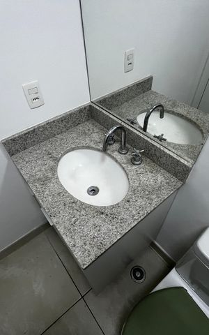 Apartamento para alugar com 82m², 2 quartos e 1 vaga Apartamento para alugar com 82m², 2 quartos e 1 vagaBanheiro