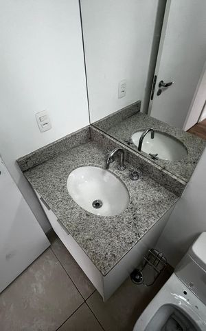 Apartamento para alugar com 82m², 2 quartos e 1 vaga Apartamento para alugar com 82m², 2 quartos e 1 vagaBanheiro da Suíte