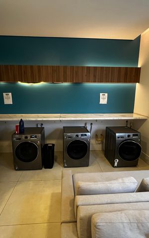 Apartamento para alugar com 82m², 2 quartos e 1 vaga Apartamento para alugar com 82m², 2 quartos e 1 vagaLavanderia
