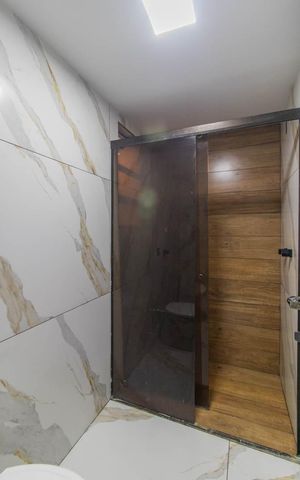 Apartamento à venda com 81m², 3 quartos e sem vagaBanheiro