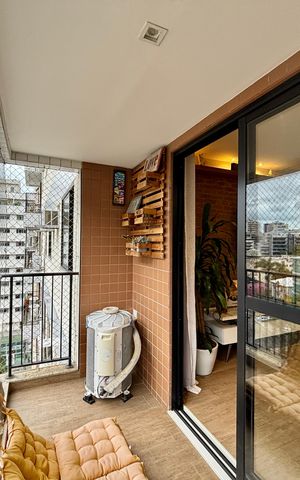 Apartamento para alugar com 85m², 2 quartos e 1 vaga Apartamento para alugar com 85m², 2 quartos e 1 vagaVaranda da sala