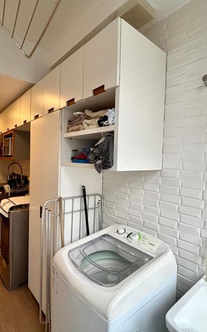Apartamento para alugar com 85m², 2 quartos e 1 vaga Apartamento para alugar com 85m², 2 quartos e 1 vagaCozinha e Área de Serviço