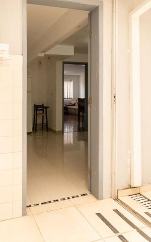 Casa de condomínio à venda com 190m², 5 quartos e 3 vagas Casa de condomínio à venda com 190m², 5 quartos e 3 vagasÁrea de Serviço