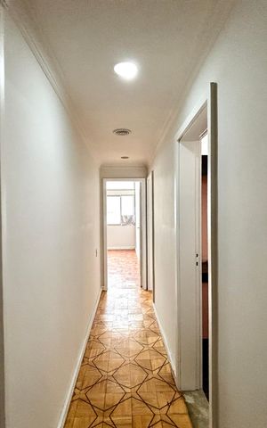 Apartamento à venda com 164m², 3 quartos e 1 vaga Apartamento à venda com 164m², 3 quartos e 1 vagaCorredores