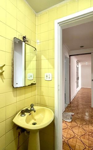 Apartamento à venda com 164m², 3 quartos e 1 vaga Apartamento à venda com 164m², 3 quartos e 1 vagaBanheiro social 2