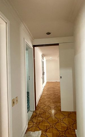 Apartamento à venda com 164m², 3 quartos e 1 vaga Apartamento à venda com 164m², 3 quartos e 1 vagaCorredores