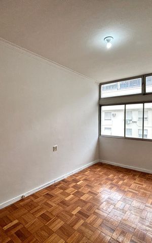 Apartamento à venda com 164m², 3 quartos e 1 vaga Apartamento à venda com 164m², 3 quartos e 1 vagaQuarto 1