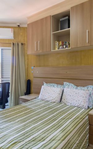 Casa à venda com 179m², 3 quartos e 4 vagas Casa à venda com 179m², 3 quartos e 4 vagasSuíte