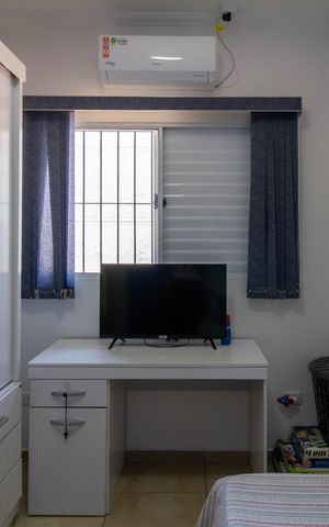 Casa à venda com 179m², 3 quartos e 4 vagas Casa à venda com 179m², 3 quartos e 4 vagasQuarto 2