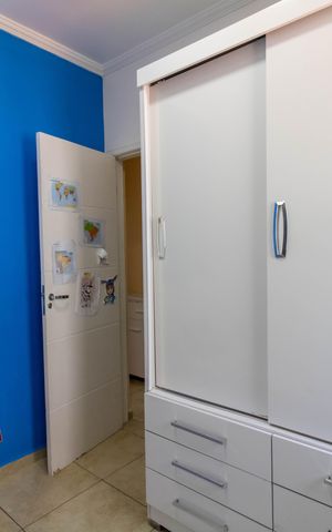 Casa à venda com 179m², 3 quartos e 4 vagas Casa à venda com 179m², 3 quartos e 4 vagasQuarto 2