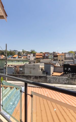 Casa à venda com 179m², 3 quartos e 4 vagas Casa à venda com 179m², 3 quartos e 4 vagasVaranda do Quarto