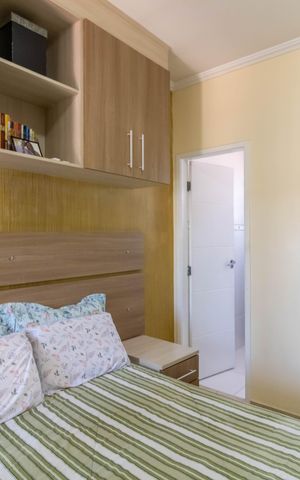 Casa à venda com 179m², 3 quartos e 4 vagas Casa à venda com 179m², 3 quartos e 4 vagasSuíte