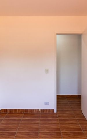 Casa à venda com 140m², 3 quartos e 2 vagas Casa à venda com 140m², 3 quartos e 2 vagasQuarto 2