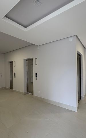 Apartamento à venda com 55m², 2 quartos e 2 vagas Apartamento à venda com 55m², 2 quartos e 2 vagasHall social