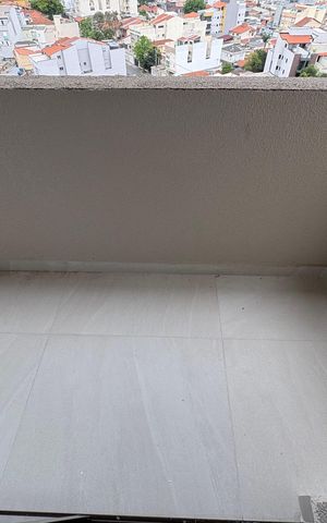 Apartamento à venda com 55m², 2 quartos e 2 vagas Apartamento à venda com 55m², 2 quartos e 2 vagasSacada